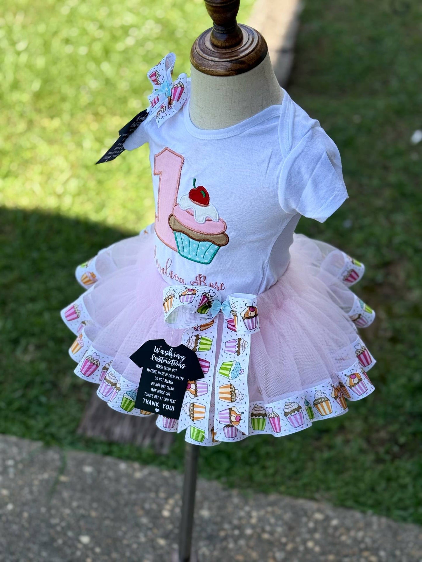 π Cupcake 1st Birthday Tutu Set β Personalized π