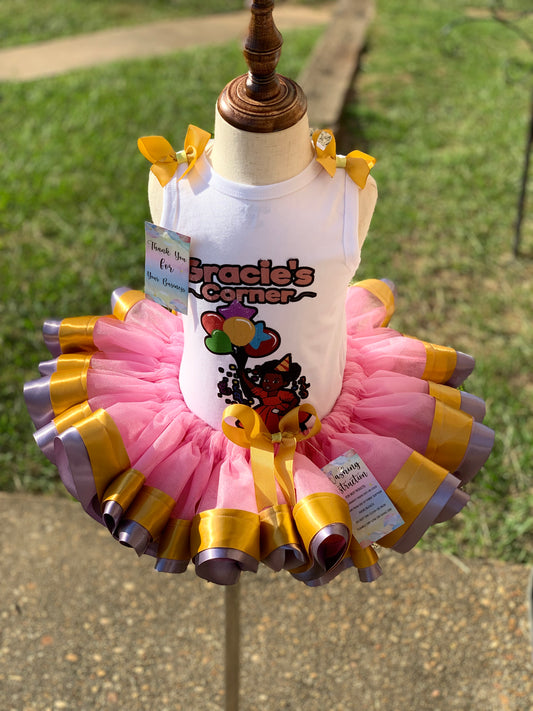 Gracie’s Corner Theme